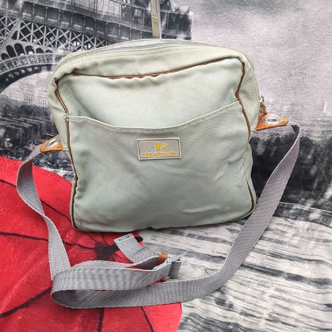 Louis Vuittonlimited Edition Light Blue Nylon Tasman Reporter Bag